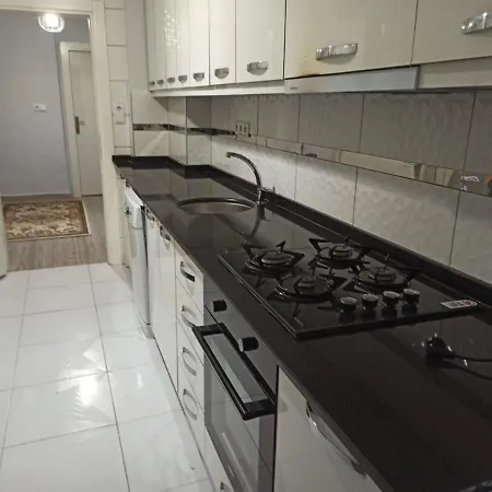 Appartement 2+1 Furnished 100m From The Beach In Central Alanya
