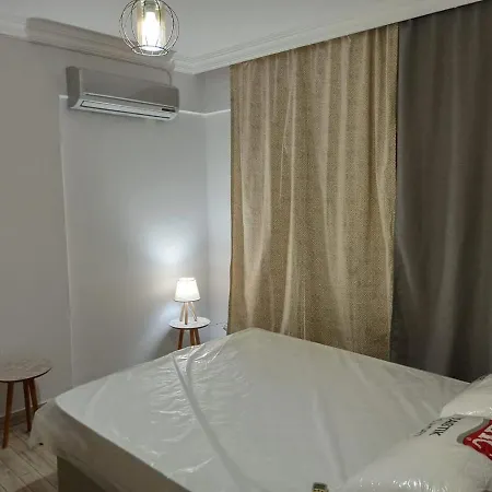 2+1 Furnished 100m From The Beach In Central Appartement *