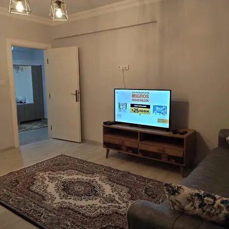 2+1 Furnished 100m From The Beach In Central Alanya